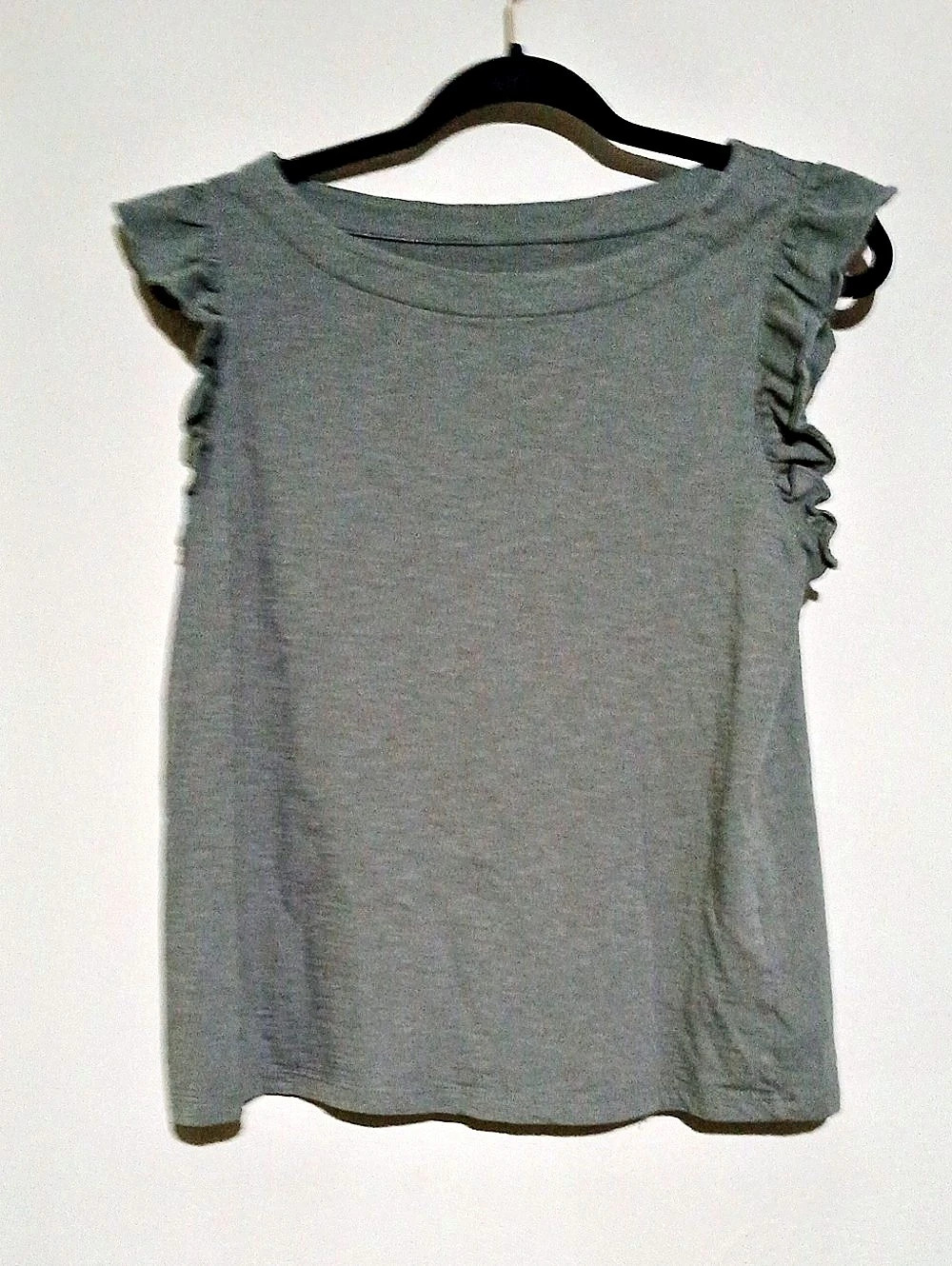Candace Cameron Bure Ruffle Sleeve Top in Green Size XS Like New